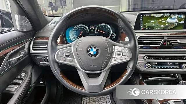 BMW 7 Series (G11) 2018 Черный из Кореи, фото 5
