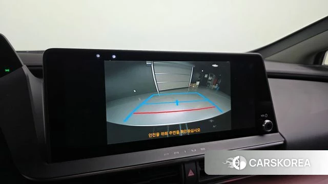 Toyota Prius 5th Generation 2024 Белый из Кореи, фото 5