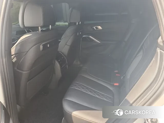 BMW X6 (G06) id 3088108 из Кореи 5