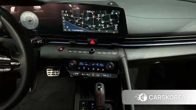 Hyundai The New Avante (CN7) 2024 Белый из Кореи, фото 5