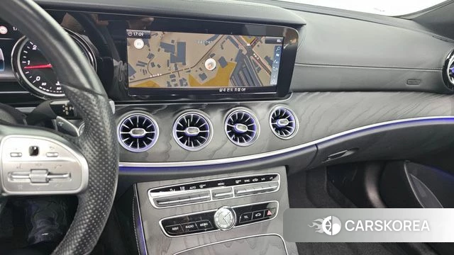 Mercedes-Benz E-Class W213 2019 Черный из Кореи, фото 5