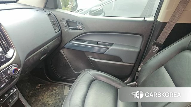 Chevrolet (GM Daewoo) Real New Colorado 2020 Серый из Кореи, фото 5