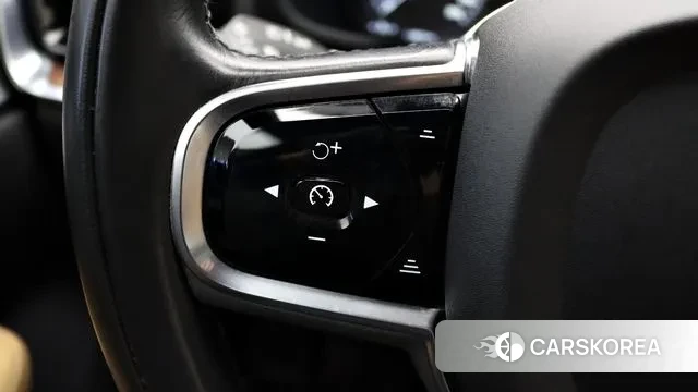 Volvo V60 Cross-Country 2nd Generation 2021 Белый из Кореи, фото 5