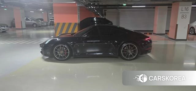Porsche 911(992) 2020 Черный из Кореи, фото 5