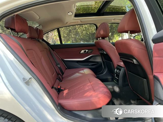 BMW 3 series 2021 Белый из Китая, фото 5
