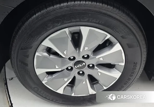 Kia The New K5 Hybrid 3rd generation 2024 Черный из Кореи, фото 5