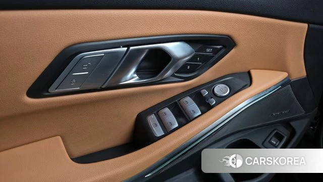 BMW 3 Series (G20) 2025 Черный из Кореи, фото 5