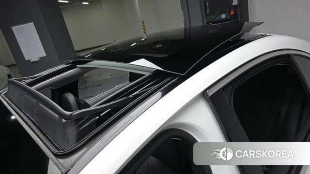 Mercedes-Benz E-Class W214 2024 Белый из Кореи, фото 5