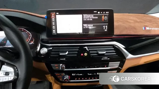 BMW 5 Series (G30) 2022 Черный из Кореи, фото 5