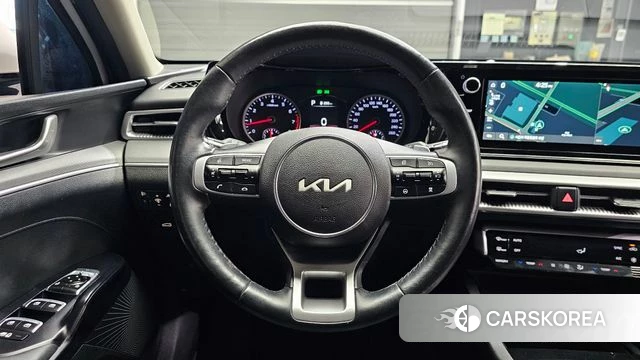 Kia K5 3rd generation 2022 Белый из Кореи, фото 5