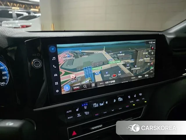 Toyota Camry (XV80) 2025 Белый из Кореи, фото 5