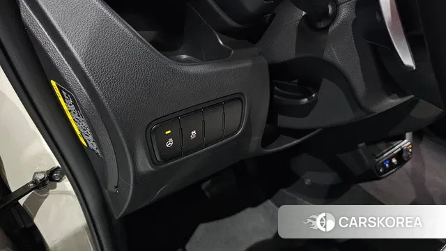 Kia The New Kia Ray EV 2023 Жемчужный цвет из Кореи, фото 5