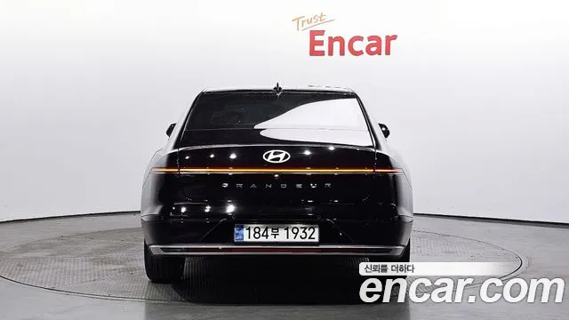 Hyundai Grandeur Hybrid (GN7) 2024 Черный из Кореи, фото 5