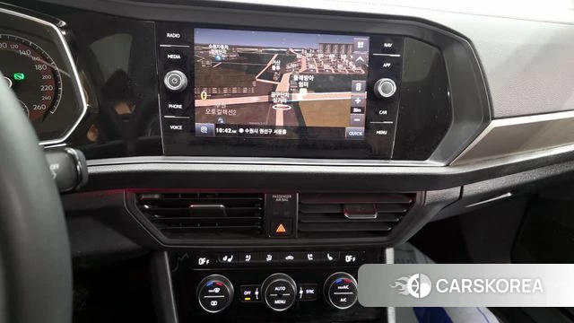 Volkswagen 7th Generation of Jetta 2020 Белый из Кореи, фото 5