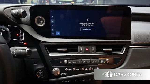 Lexus ES300h 7th generation 2025 Песочный из Кореи, фото 5