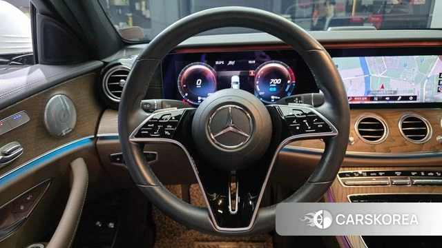 Mercedes-Benz E-Class W213 2021 Белый из Кореи, фото 5
