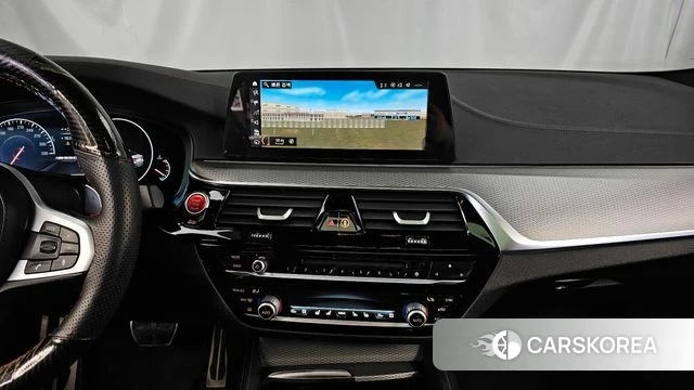 BMW 5 Series (G30) 2019 Черный из Кореи, фото 5