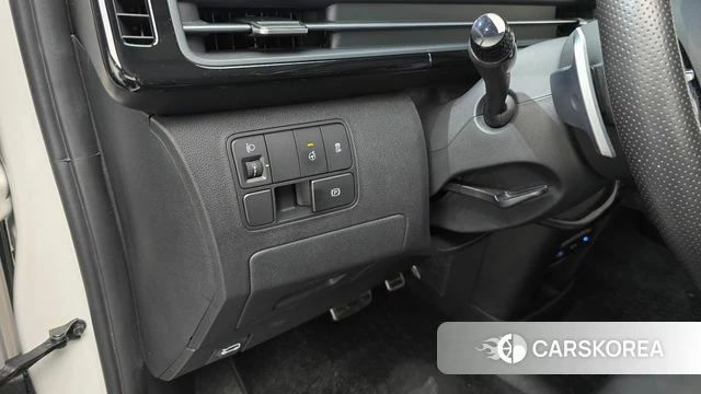Hyundai Staria 2024 Белый из Кореи, фото 5