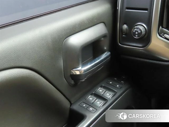 Chevrolet Silverado 2018 Красный из Кореи, фото 5