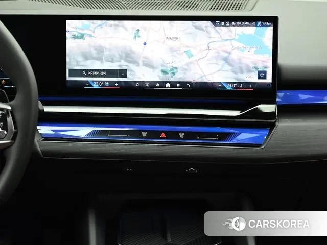 BMW 5 Series (G60) 2024 Черный из Кореи, фото 5