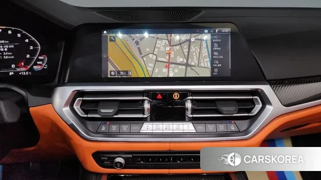 BMW M4 (G82) 2023 Белый из Кореи, фото 5