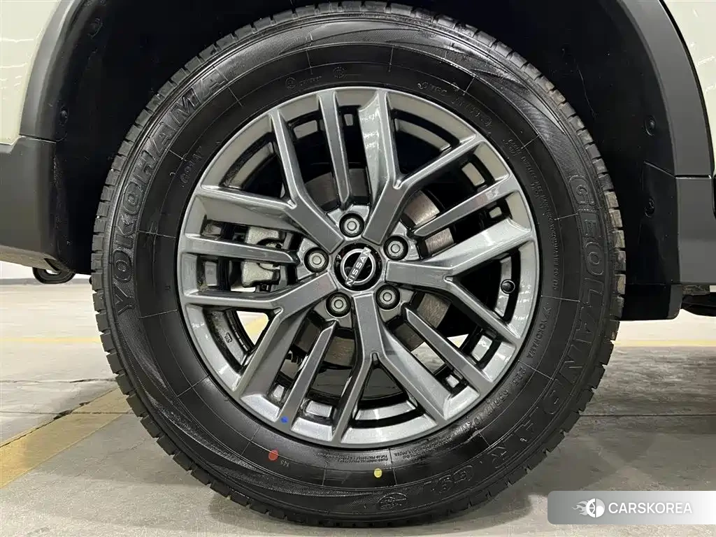 Nissan X-Trail id 4547975 из Китая 7