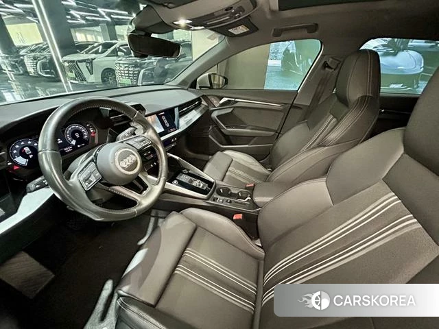 Audi A3 2022 Белый из Китая, фото 5
