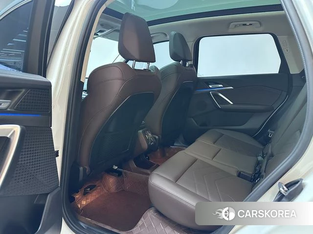 BMW X1 2024 Белый из Китая, фото 5
