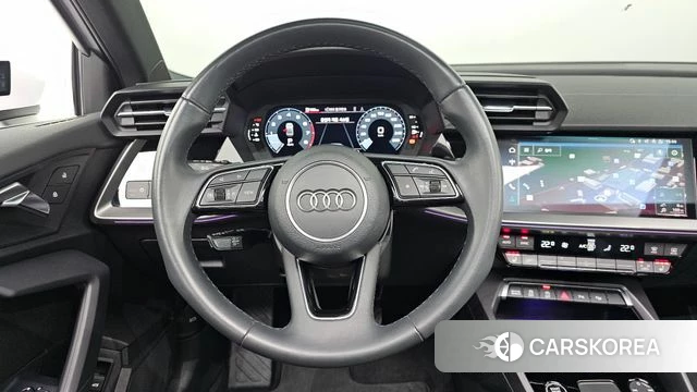 Audi A3 (8Y) 2023 Белый из Кореи, фото 5