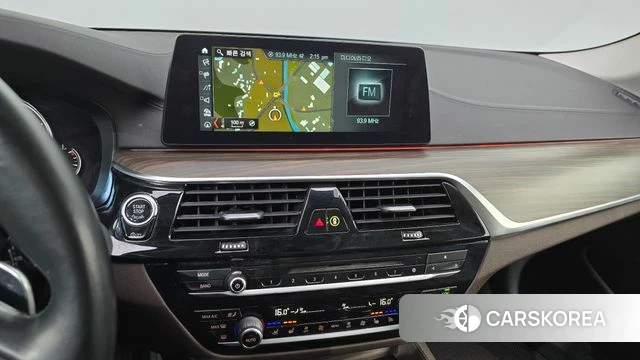 BMW 5 Series (G30) 2018 Синий из Кореи, фото 5