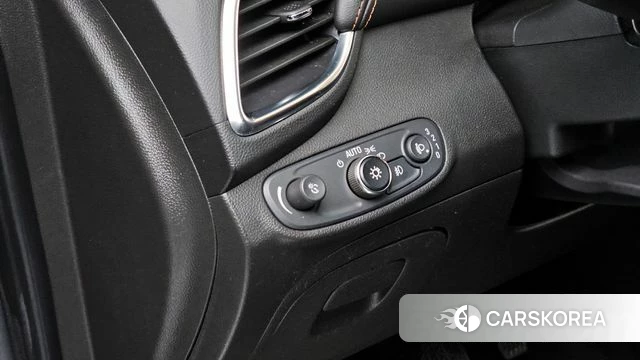 Chevrolet (GM Daewoo) The New Trax 2018 Серый из Кореи, фото 5