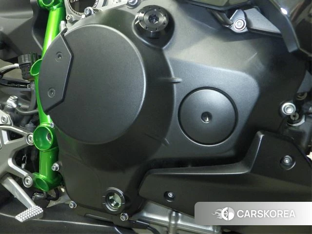 Проданный Kawasaki NINJA H2 2016 из Японии, фото 5