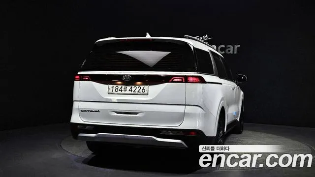 Kia Carnival 4th generation 2021 Белый из Кореи, фото 5