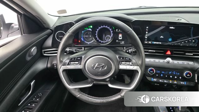 Hyundai Avante Hybrid (CN7) 2022 Белый из Кореи, фото 5