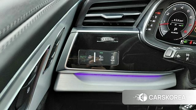 Audi Q8 (4M) 2021 Серебряный из Кореи, фото 5