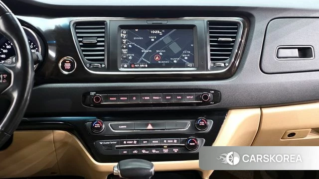 Kia The New Carnival 2018 Белый из Кореи, фото 5