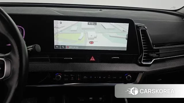 Kia Sportage 5th Generation 2022 Белый из Кореи, фото 5