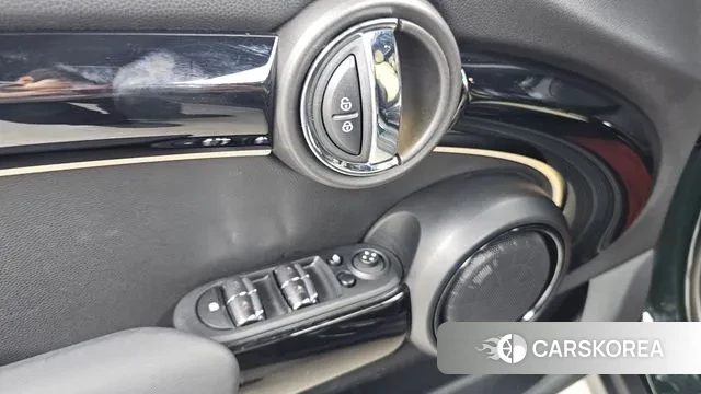 Mini Cooper S 2022 Зеленый из Кореи, фото 5