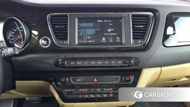Kia The New Carnival 2018 Белый из Кореи, фото 5