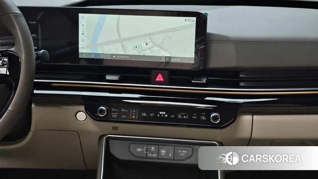 Kia The New Carnival 4th Generation 2025 Белый из Кореи, фото 5