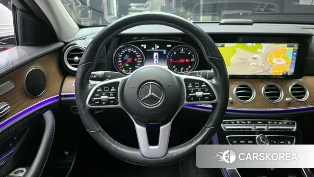Mercedes-Benz E-Class W213 2019 Белый из Кореи, фото 5