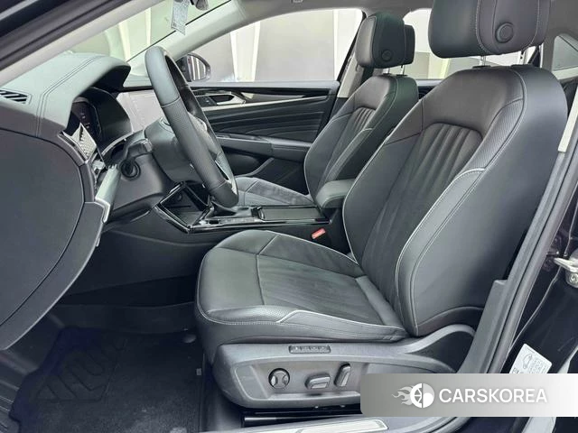 Volkswagen Passat 2022 Черный из Китая, фото 5