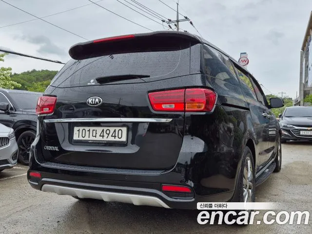 Kia The New Carnival id 2706642 из Кореи 5