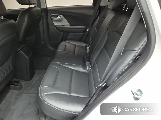 Kia The New Niro 2021 Белый из Кореи, фото 5