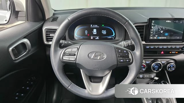 Hyundai Venue 2023 Белый из Кореи, фото 5