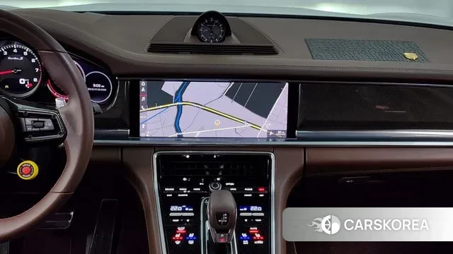 Porsche Panamera (971) 2021 Белый из Кореи, фото 5