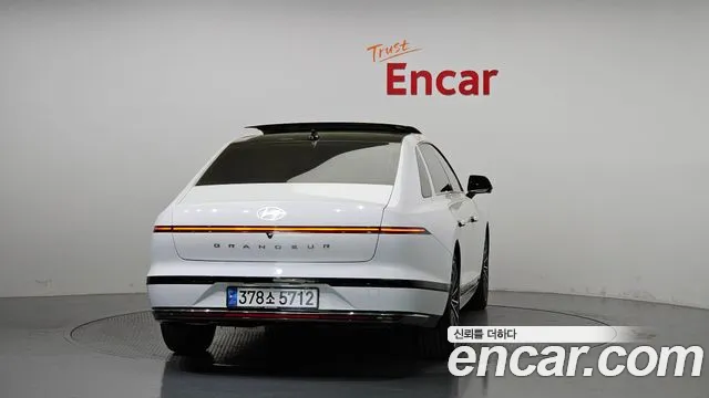 Hyundai Grandeur (GN7) id 2671705 из Кореи 5