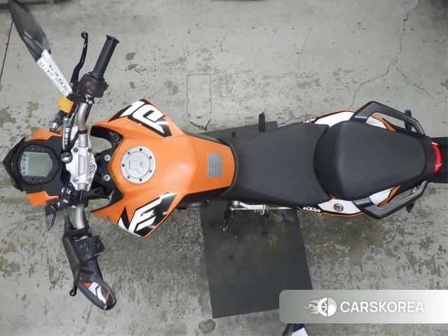 KTM 125 DUKE 2011 из Японии, фото 2