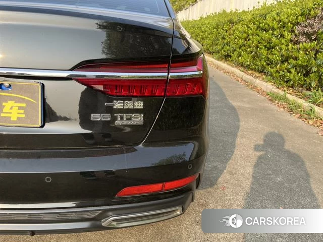 Audi A6L 2021 Черный из Китая, фото 5