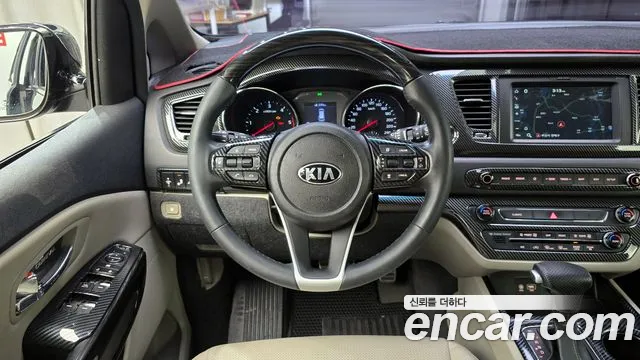 Kia The New Carnival 2019 Черный из Кореи, фото 5